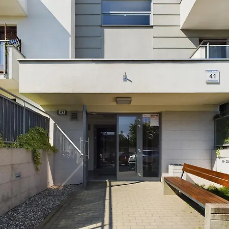 Sloneczny Apartament Czeslawa Milosza Z Parkingiem By Renters *