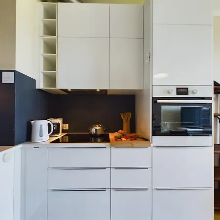Sloneczny Apartament Czeslawa Milosza Z Parkingiem By Renters Gdansk
